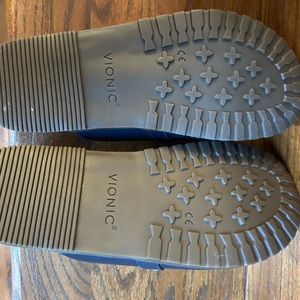 Vionic Womens Georgie Navy Leather Slip On Flat Mules Shoes NWT